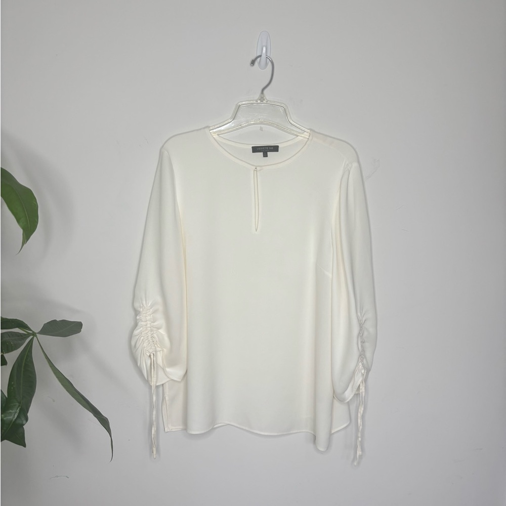 BN6 Jacoby Lafayette 148 New York Cream Blouse 100% Silk Ruched Sleeves Large